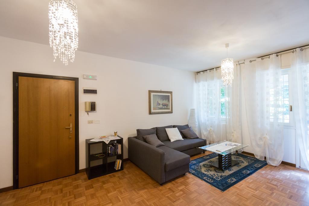 Bolognina Central Apartment Болонья Экстерьер фото