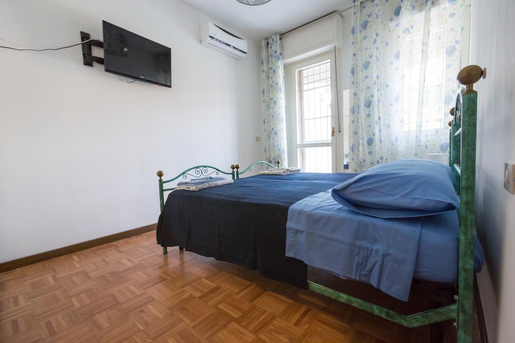 Bolognina Central Apartment Болонья Экстерьер фото