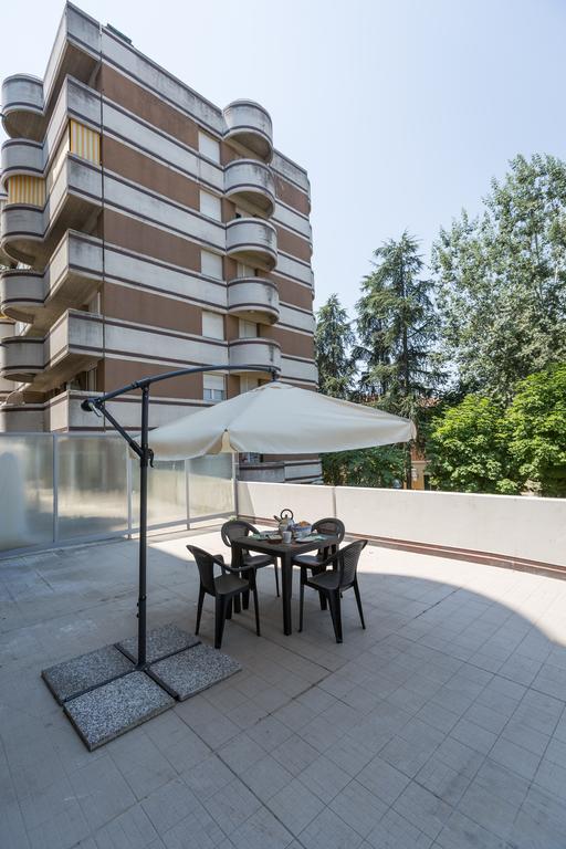 Bolognina Central Apartment Болонья Экстерьер фото
