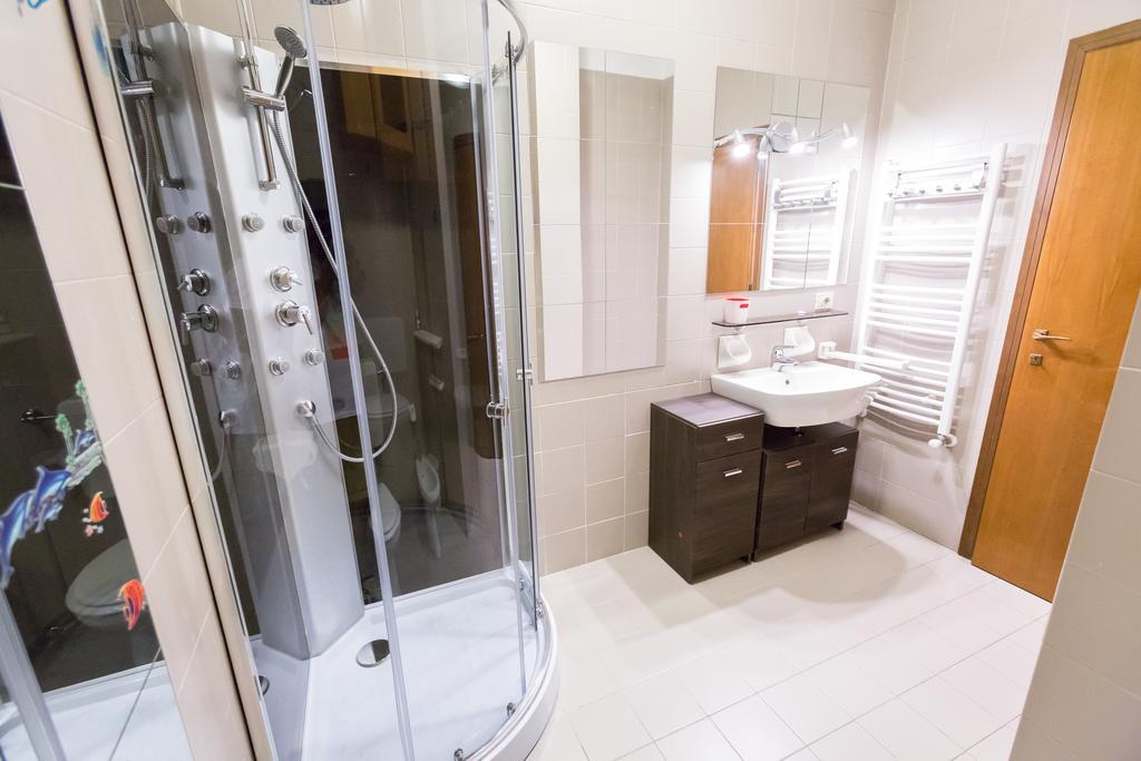 Bolognina Central Apartment Болонья Экстерьер фото