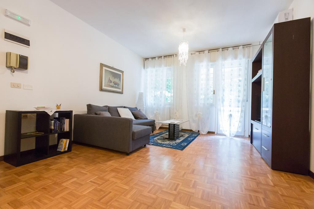 Bolognina Central Apartment Болонья Экстерьер фото